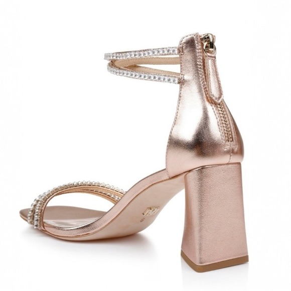 NIB BADGLEY MISCHKA Lillie Crystal Dual-Strapped Block Heels in Champagne, 7.5 - Picture 3 of 11